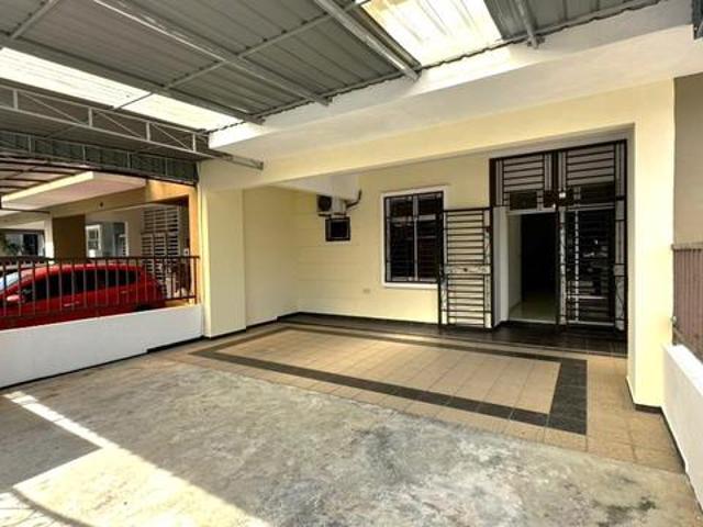 Taman Nusa idaman Iskandar Puteri Double Storey House For Sale