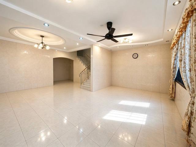 Taman Nusa Jaya Mas Double Storey Terrace House For Rent