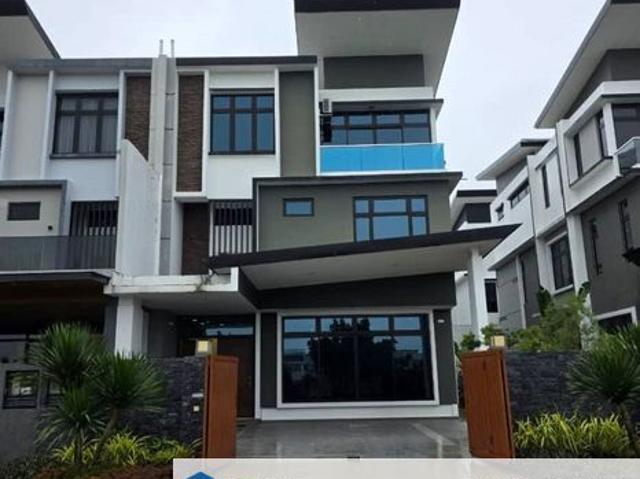 Taman Nusa Sentral