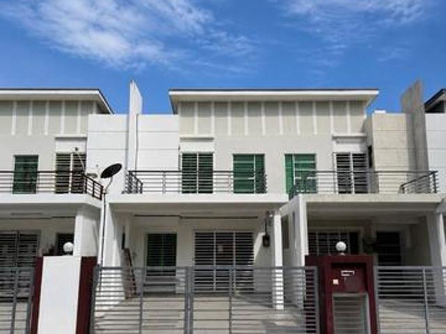 Taman Nusari Aman 2 Sendayan Teres 2 Storey Non Bumi Gated Guarded