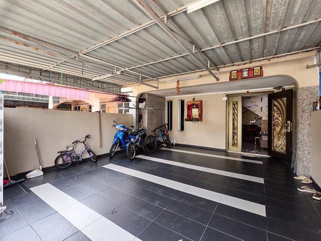 Taman Nusaria Gelang Patah Medium Low Cost House Fully Renovated