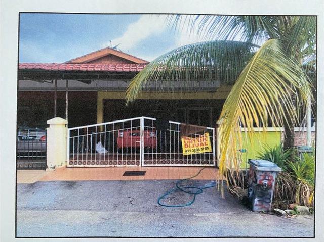 Taman Nyior Hijau Sikamat Seremban Single Storey house Bumi Lot