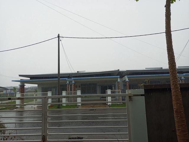 Taman orchid 2 belakang dewan bajau