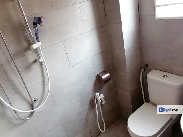 OUG Renovated 2 Storey Terrace Near OUG For
