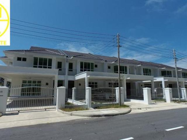 Taman Palm VillaDouble StoreyPohon Batu BeachLabuan