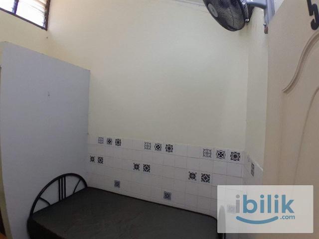 [Taman Paramount] Landed House Single Room with Fans Rent
