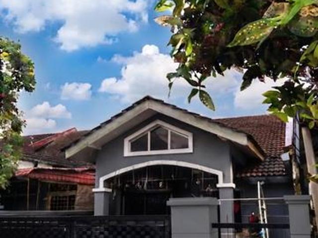 Taman Pasir Putih Pasir Gudang