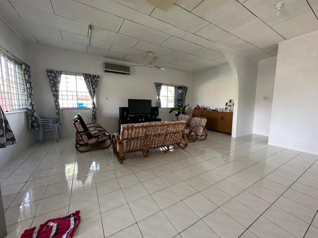 Taman Pasir Putih Putatan Corner Single Storey House For Sale