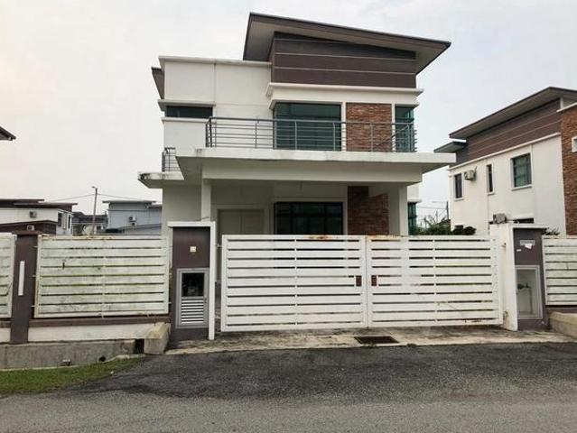 Taman pays rumput perdana taman orkid bungalow