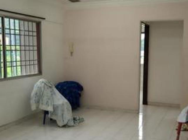 Taman Pekaka Block 31 3Bedrooms 800sf Partly Renovated 1Carpark