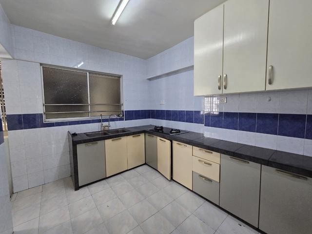Taman Pekaka block 31c sungai duo lip sin