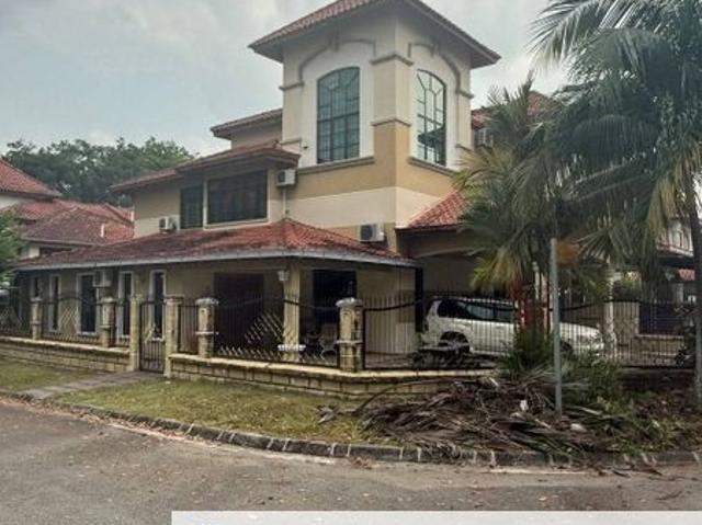 Taman Pelangi Indah @ Corner Lot 2.5 storey Semi D House