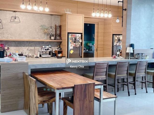 Taman Pelangi Indah Double Storey Shoplot For Sale