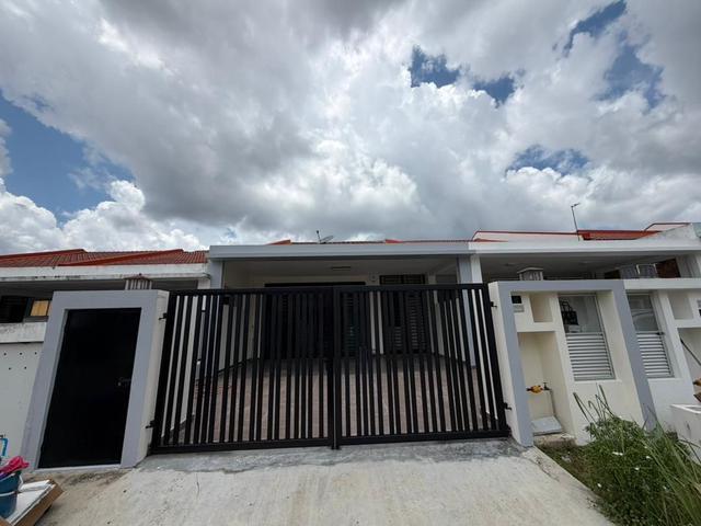 Taman Pelangi Indah Renovated Single Storey Terrace House