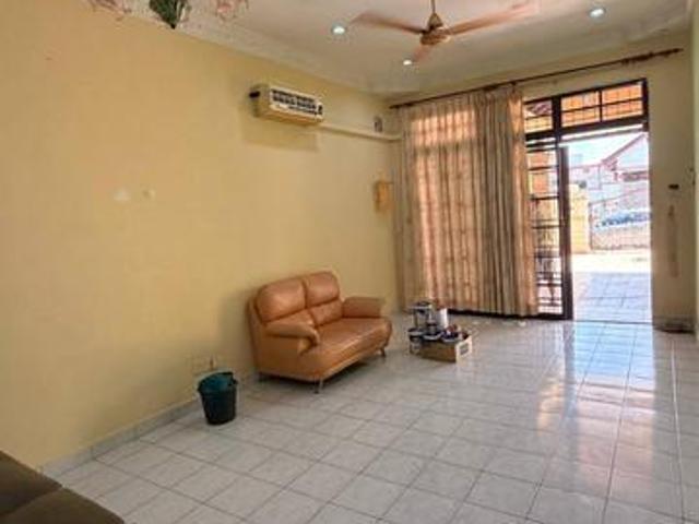 Taman Pelangi Indah Ulu Tiram Renovated Full Furnish Ready GG