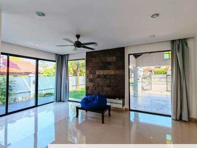Taman Pelangi Indah