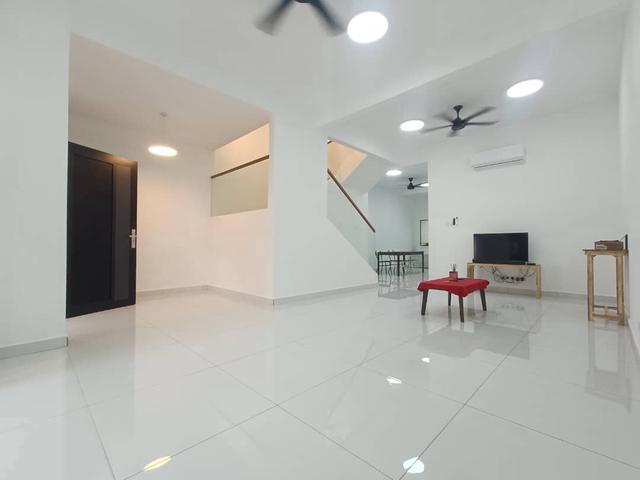 Taman Pelangi IndahUlu Tiram