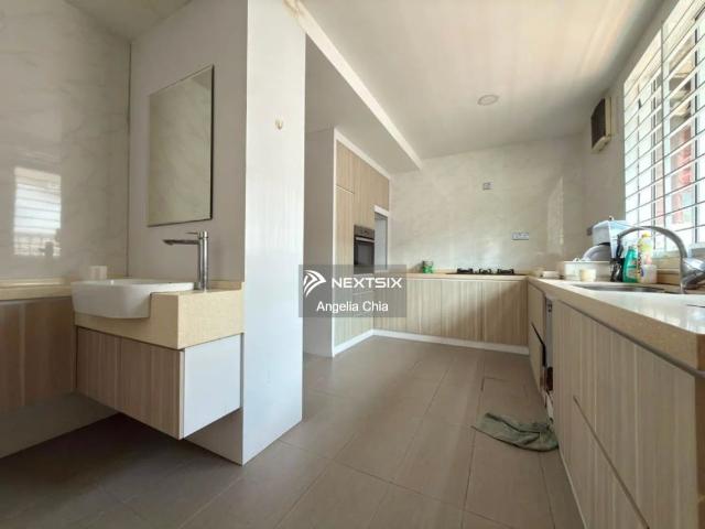 Taman Pelangi _ Jalan Jingga _ Fully Furnished _ Renovated _ Near CIQ