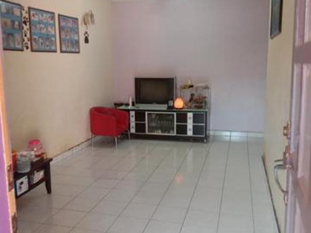 Taman Pelangi Semenyih 20x70 Terrace