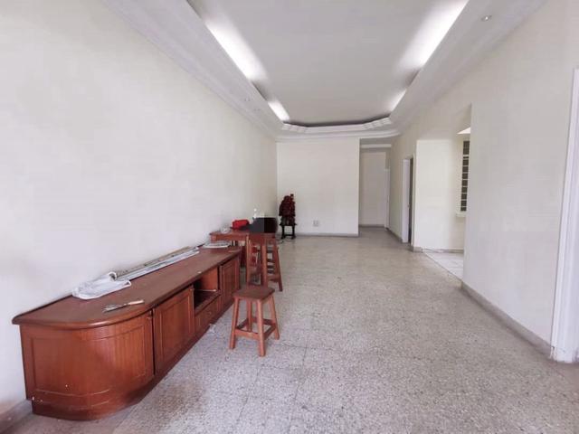 TAMAN PELANGI Single Storey FOR RENT