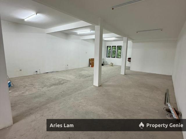 Taman Pelangi / 1st and 2nd Floor For Rent / Hot Area / JB Town / Near KSL Mall