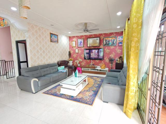 Taman Perwira Jaya Double Storey Corner Lot House