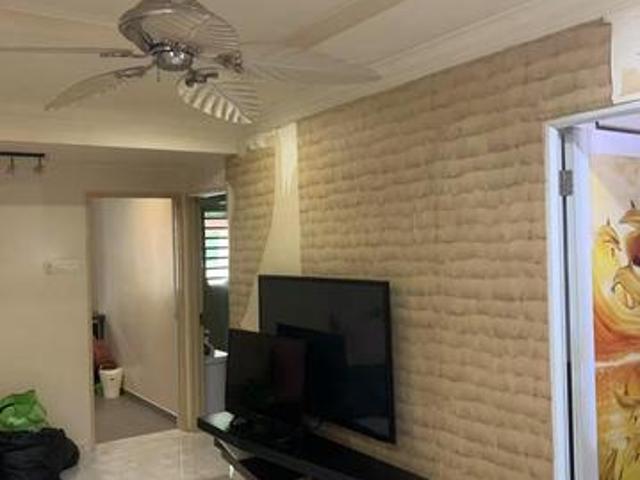 taman perwira permatang tinggi flat full reno furniture for sale