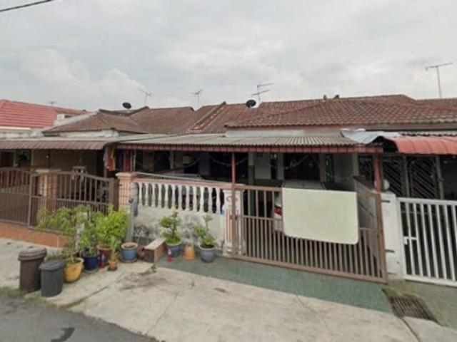 Taman Perwira