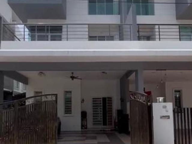 taman perdana simpang 4