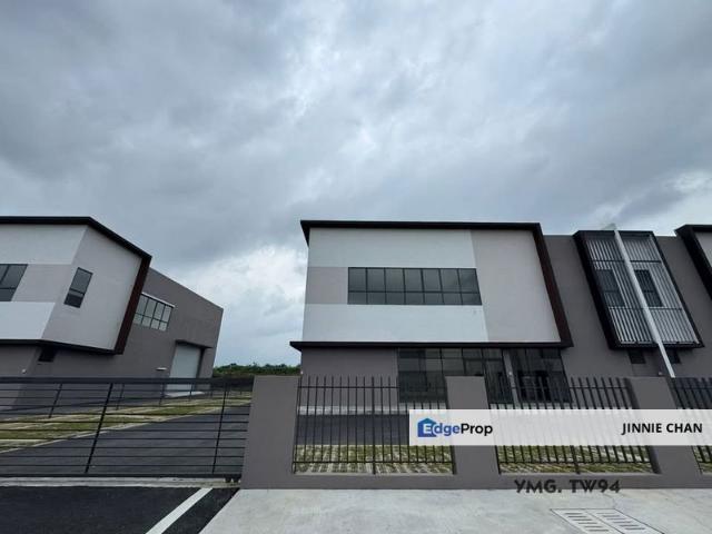TAMAN PERINDUSTRIAN AIR HITAM