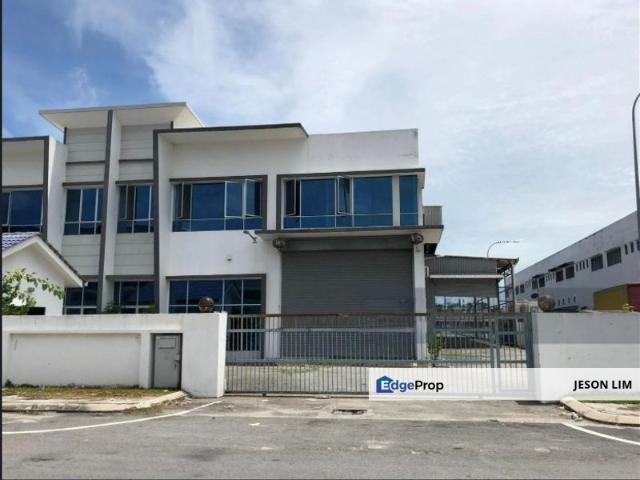 TAMAN PERINDUSTRIAN AIR HITAM