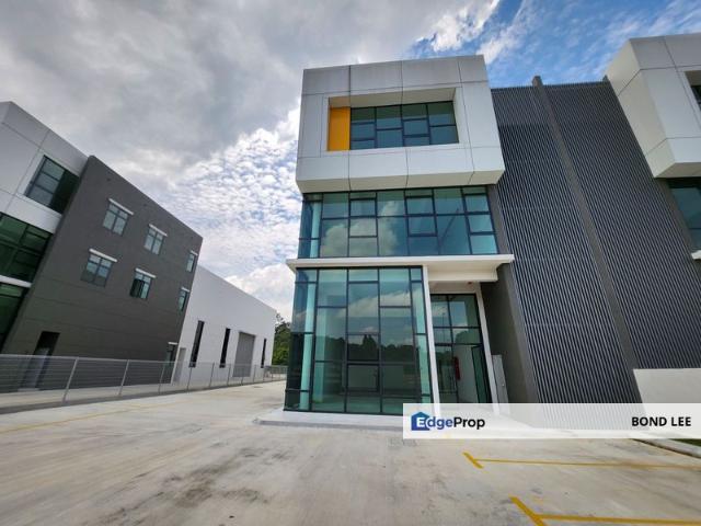 Taman Perindustrian UB Rawang SemiD Factory