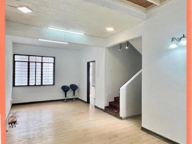 Taman Perling for rent jalan Belibis