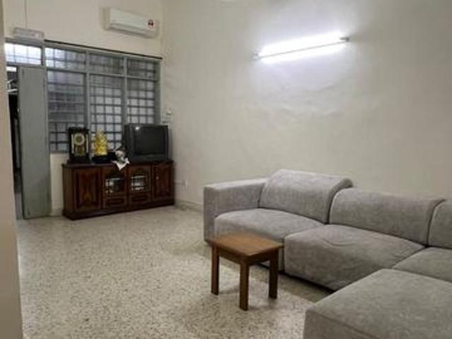 Taman Perling Jalan Belilis Single Storey House For Rent