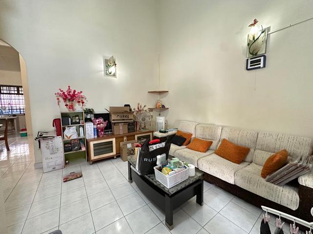 Taman Perling Jalan Layang Single Storey House for Sale
