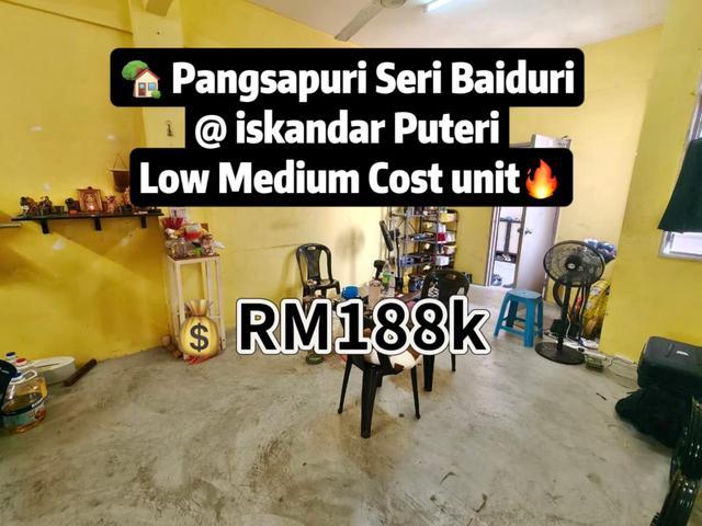 Taman Perling Pangsapuri Seri Baiduri Flat Level 1 for SaleFull Loan