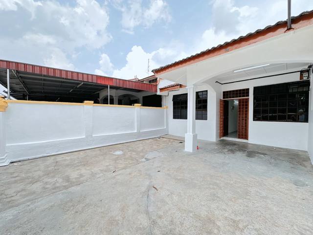 Taman Perling Single Storey House