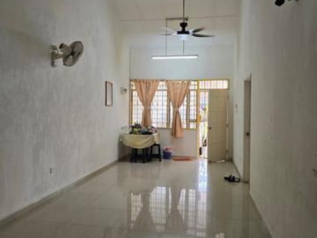 Taman Perling Single Storey Terrace House For Sale