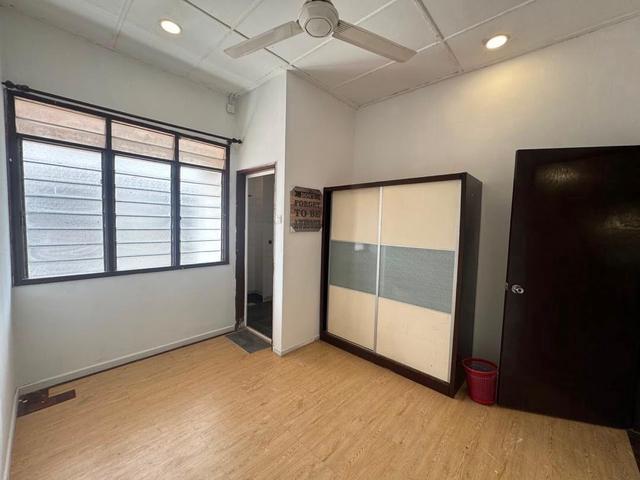 Taman Perling 15 Storey House for Rent