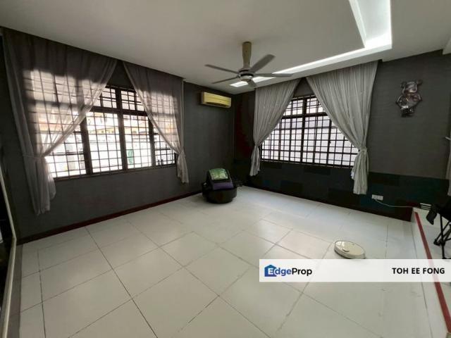 Taman Perling