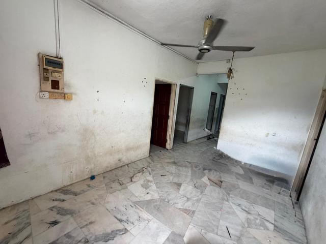 Taman Permata Flat Below Market Price Great for Own Stay or Investment