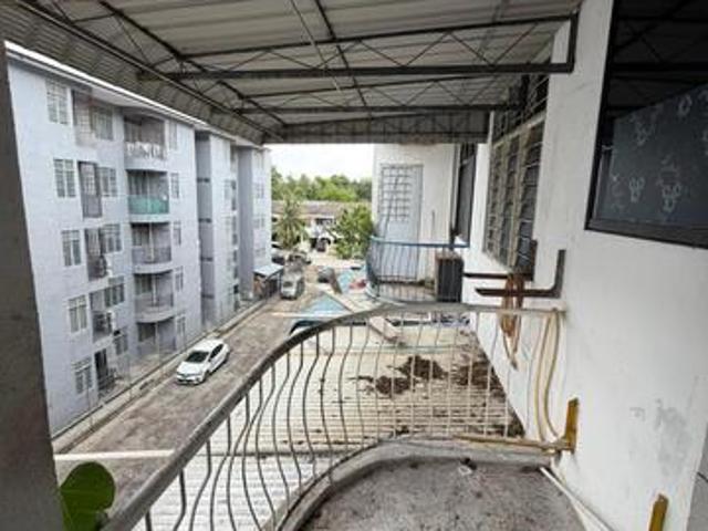 Taman Permata Flat Super Cheaper Windy Unit Sales Under Value 3 Room