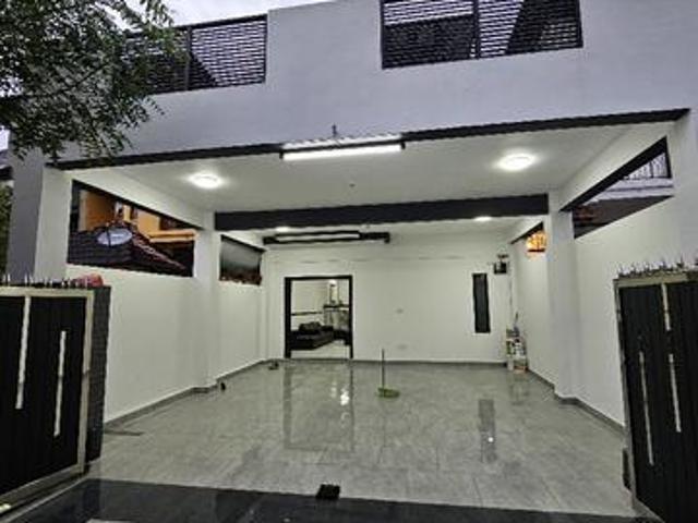 Taman Permata Perling 25 Storey Terrace House For Rent