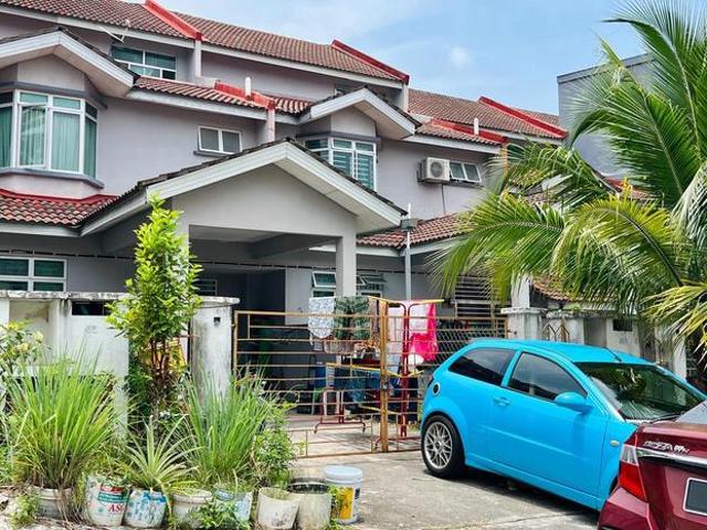 Taman Permata Selayang 3storey clean spacious house for SALE