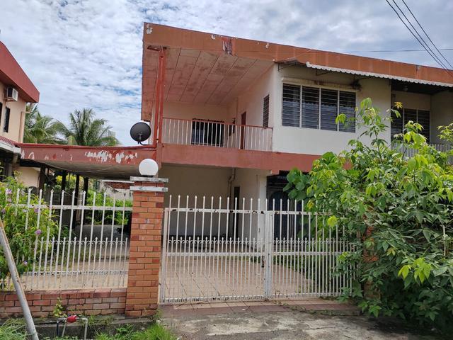 Taman pick yard semi detached Tawau