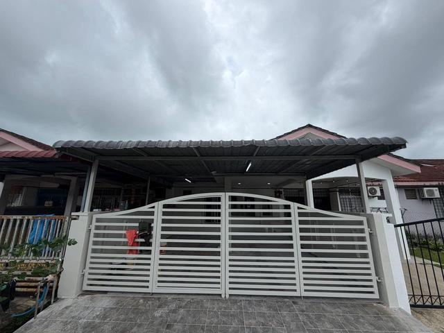 Taman Politeknik Refurbished Unit Below Market with Safety Door