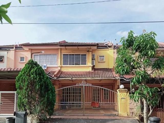 Taman Prima Saujana Kajang 2 Storey House Facing Playground