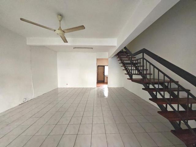 Taman Puncak Jalil 2 Storey House for Sale near Bukit jalil Pavilion