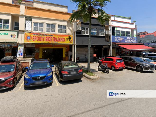 Taman Puncak Jalil