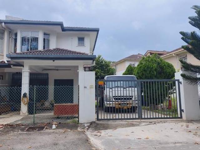 Taman Puncak Jalil End Lot House